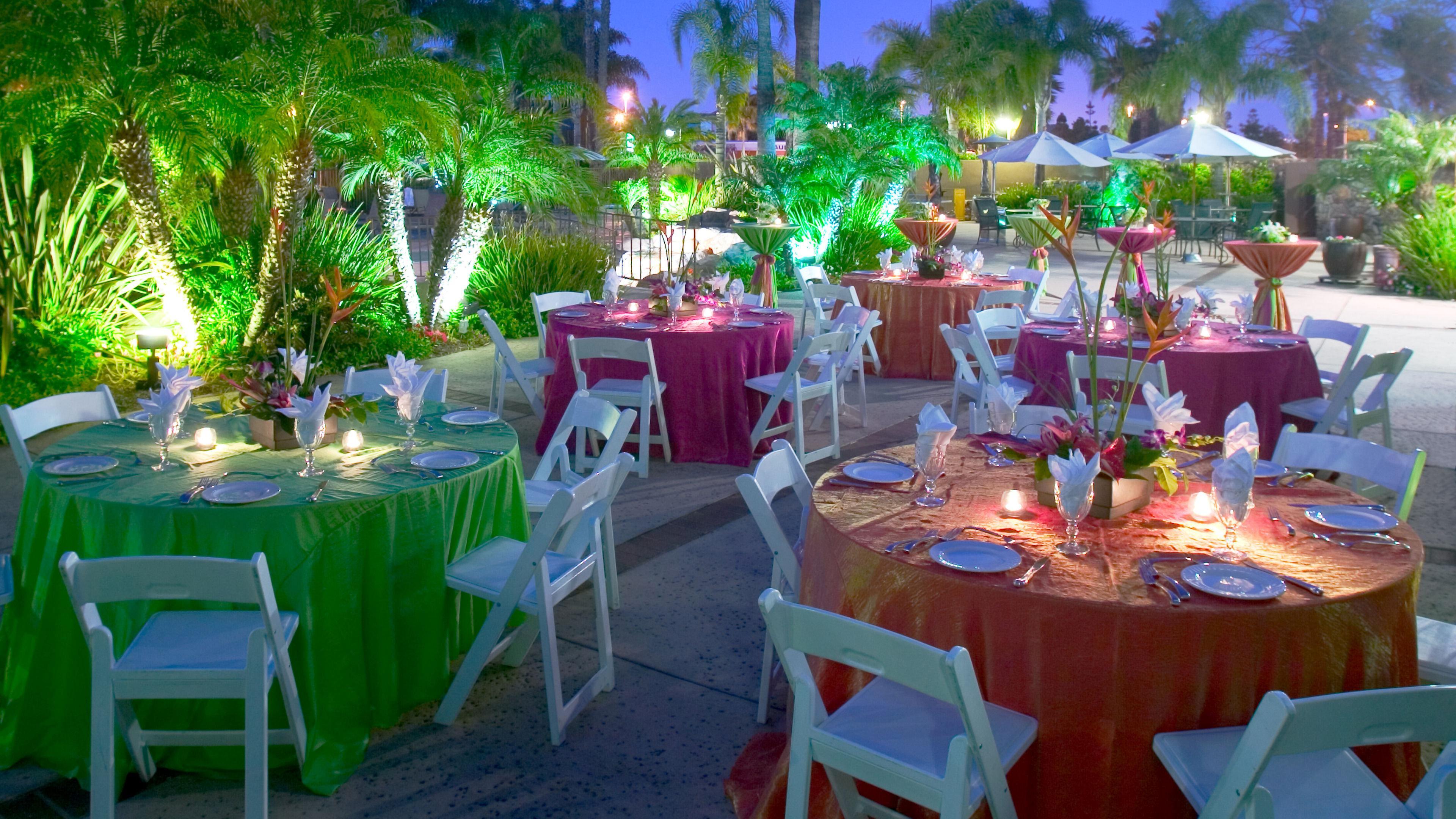 Doubletree By Hilton San Diego Bayside Restaurant bilde